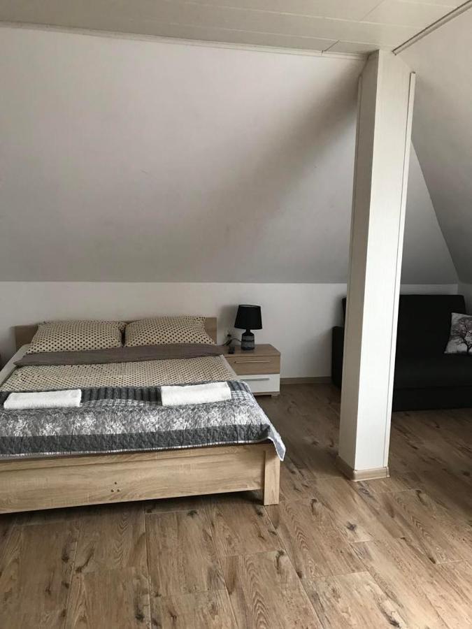 Pokoje Goscinne U Izy Łeba Extérieur photo